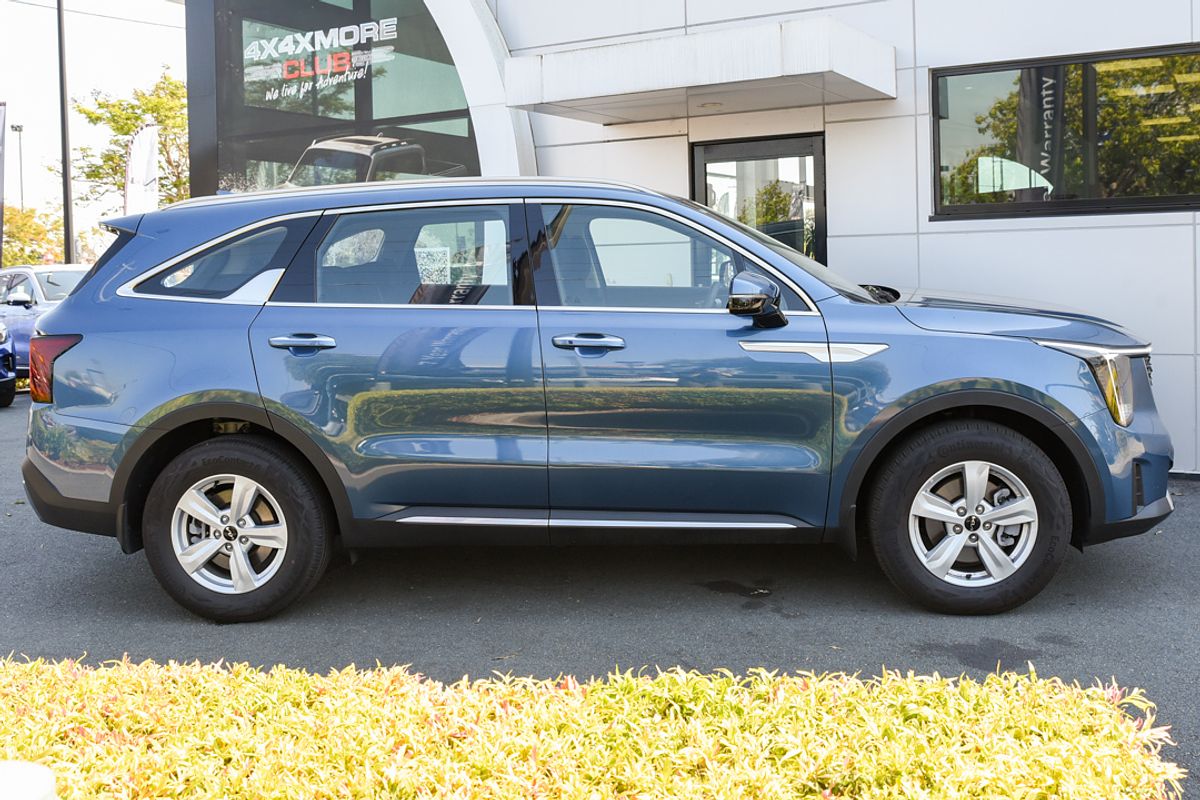 2025 Kia Sorento S MQ4 PE