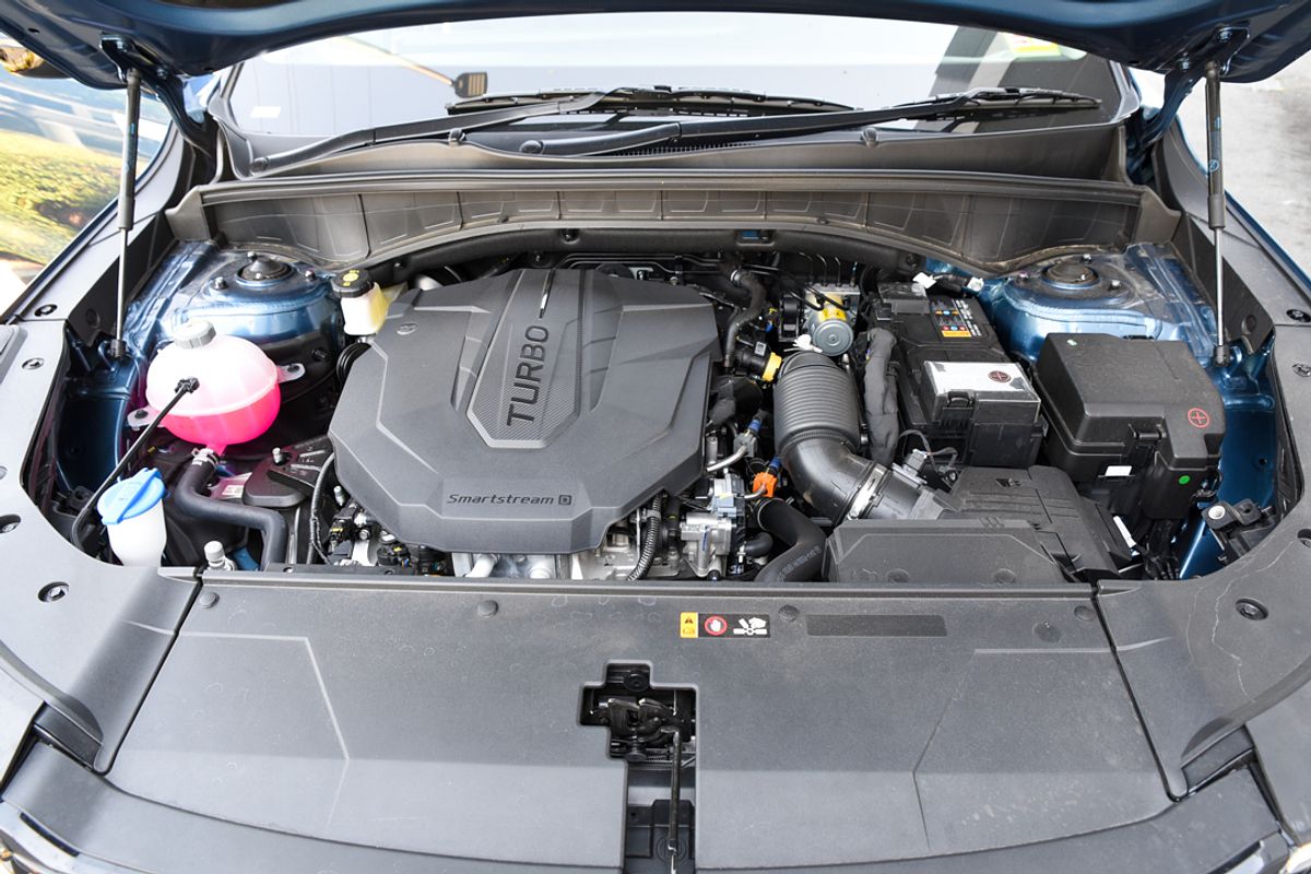 2025 Kia Sorento S MQ4 PE