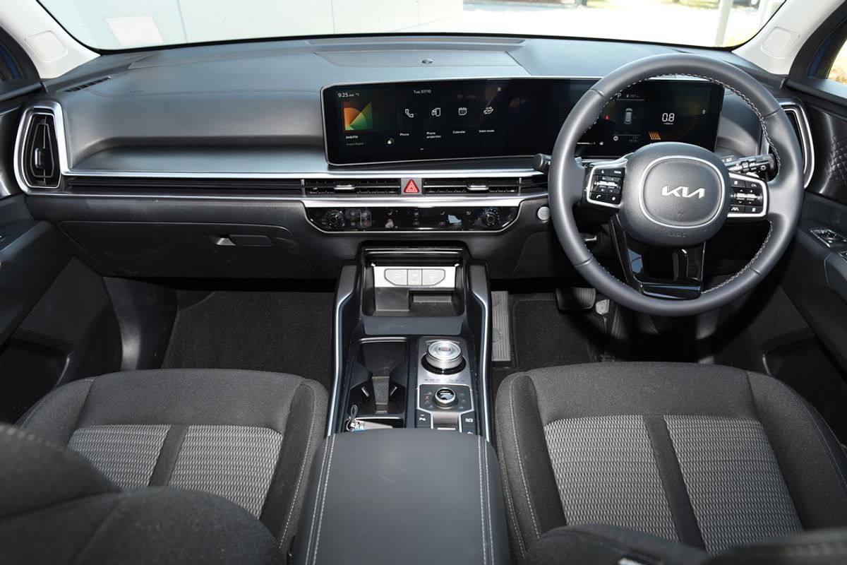 2025 Kia Sorento S MQ4 PE