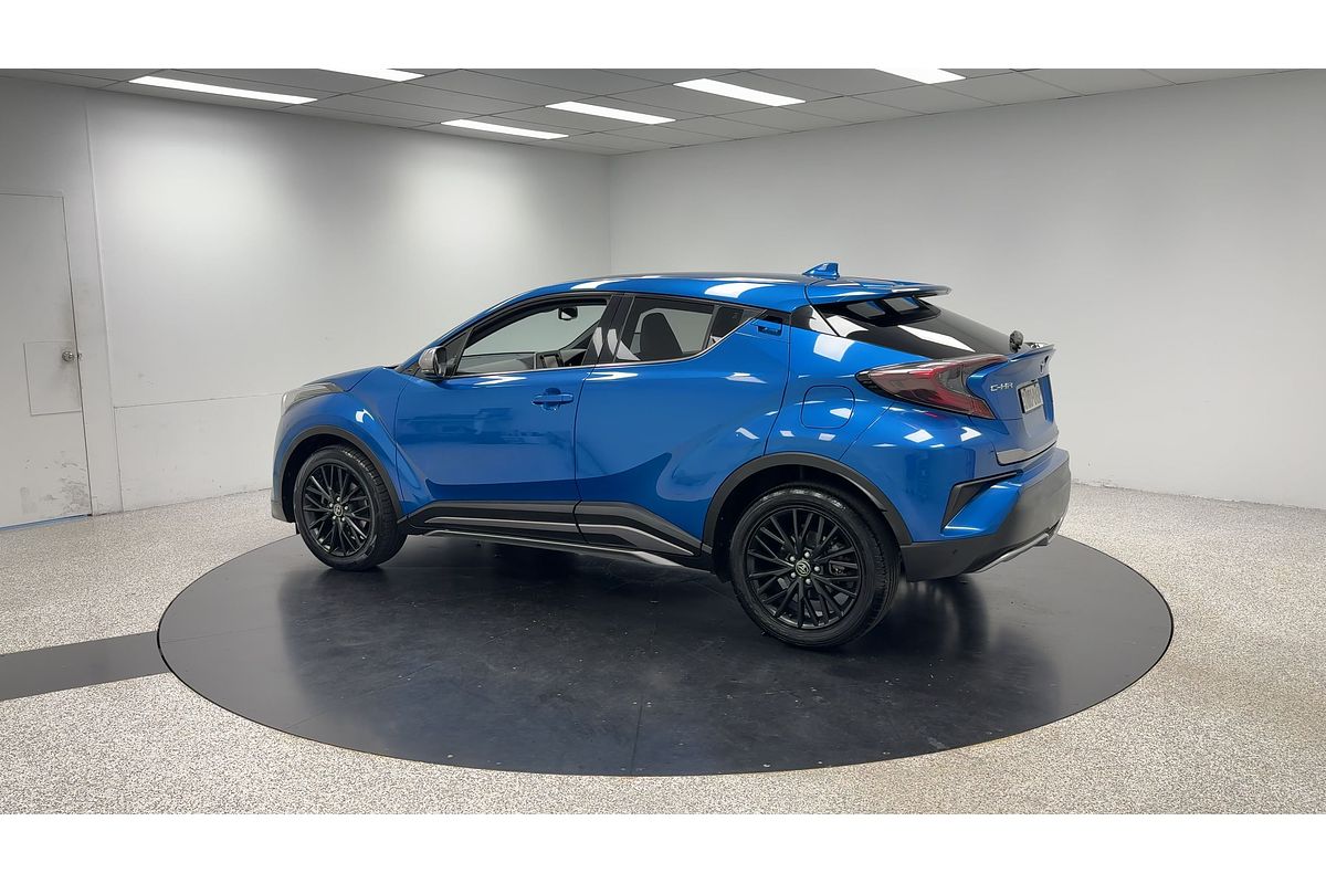 2017 Toyota C-HR Koba NGX50R