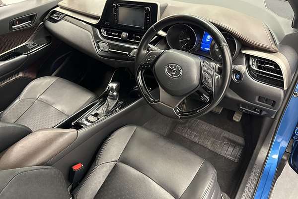 2017 Toyota C-HR Koba NGX50R