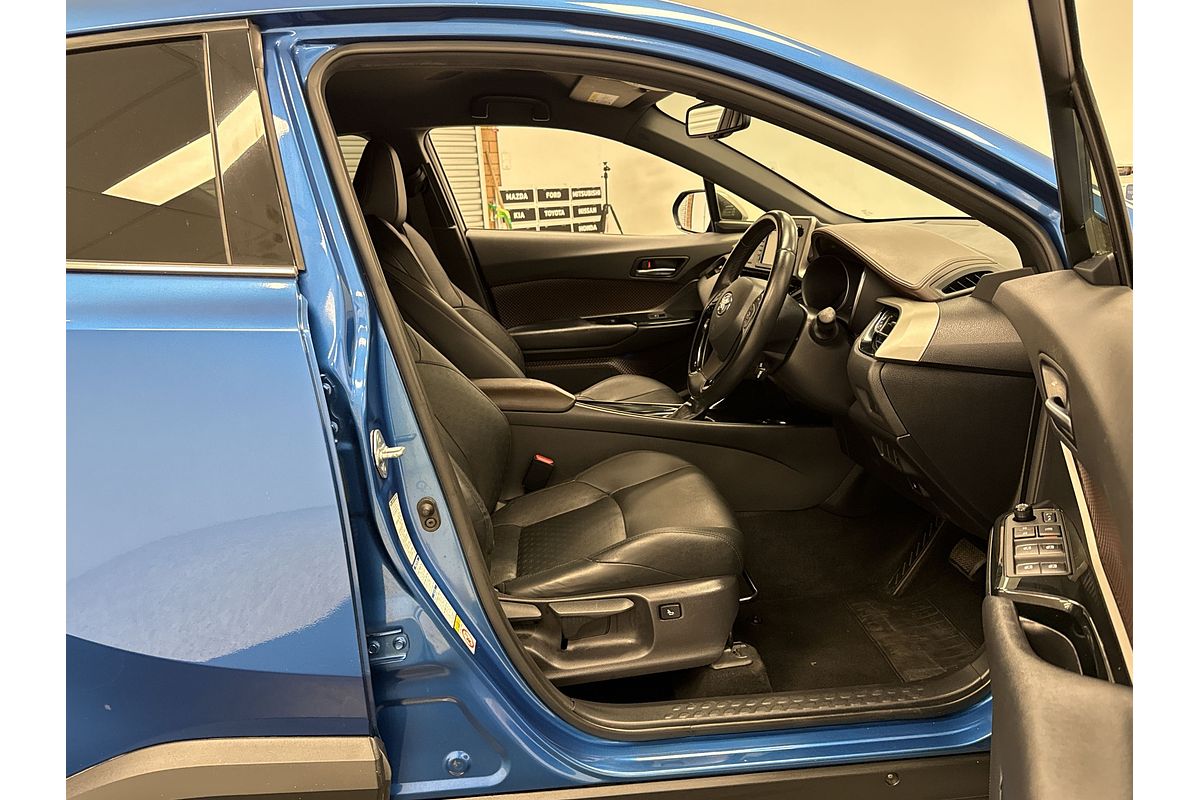 2017 Toyota C-HR Koba NGX50R