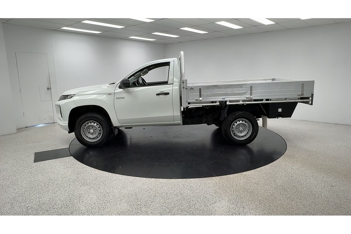 2020 Mitsubishi Triton GLX MR Rear Wheel Drive