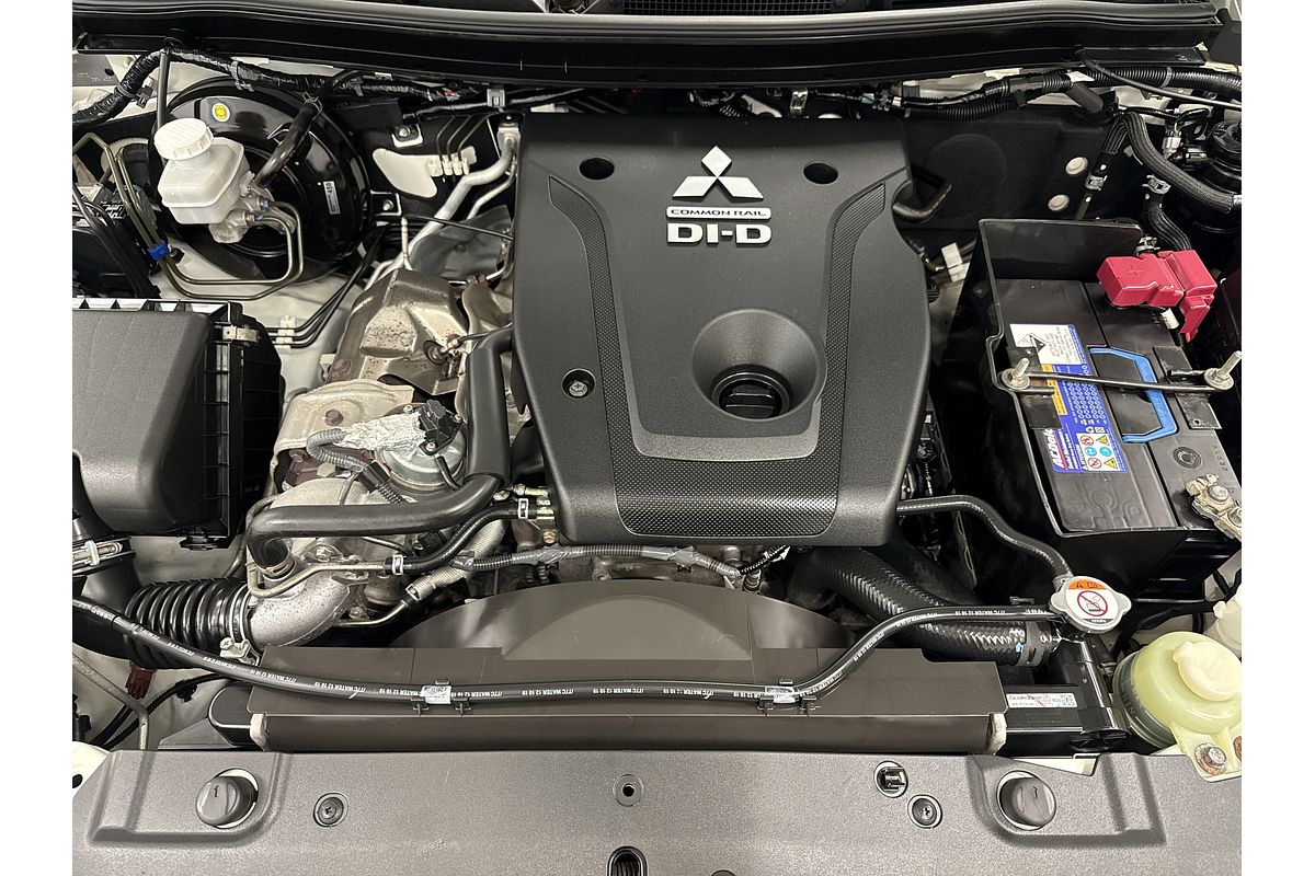 2020 Mitsubishi Triton GLX MR Rear Wheel Drive