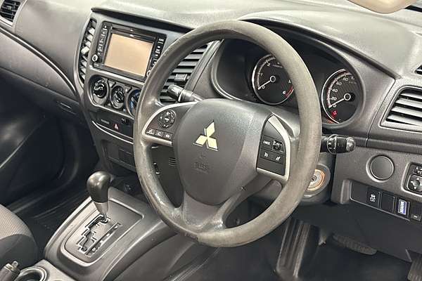 2020 Mitsubishi Triton GLX MR Rear Wheel Drive