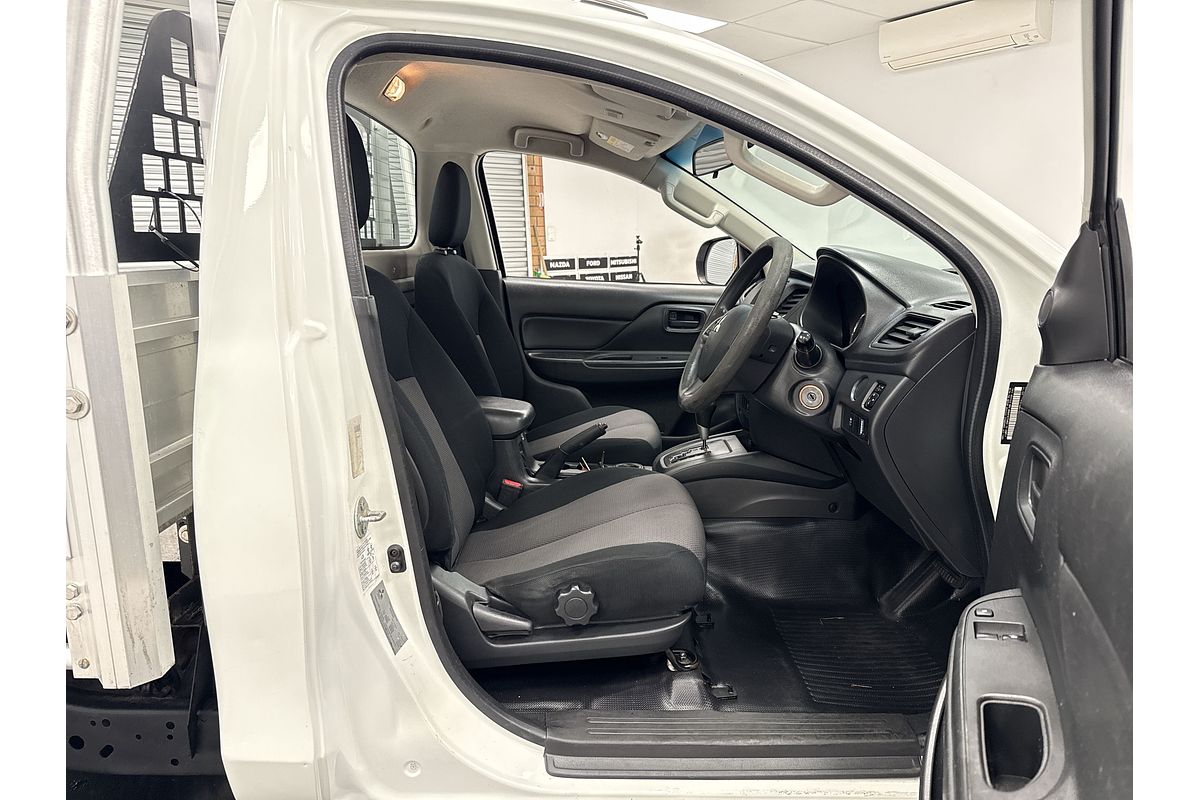 2020 Mitsubishi Triton GLX MR Rear Wheel Drive