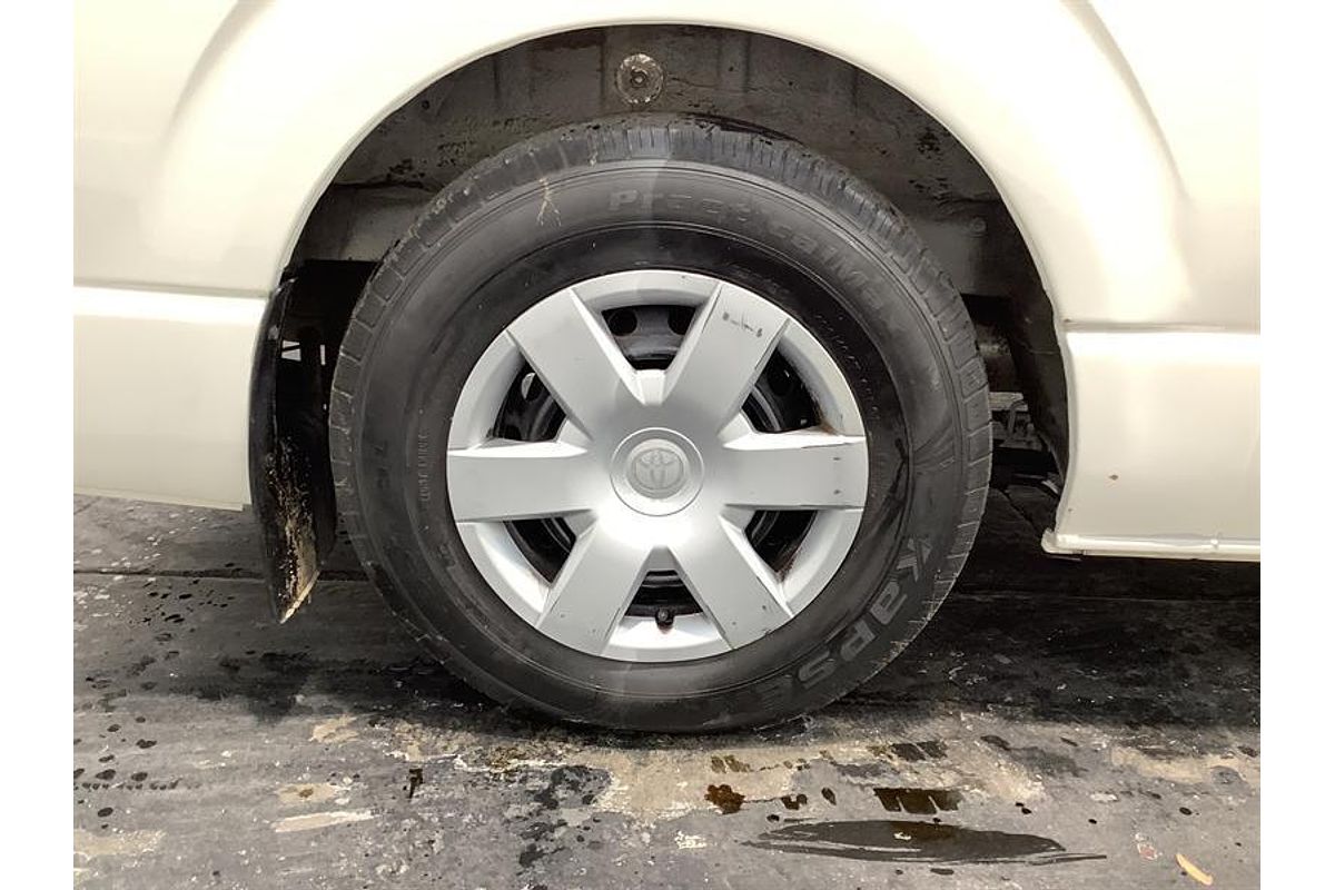 2016 Toyota Hiace Commuter KDH223R ELWB High Roof