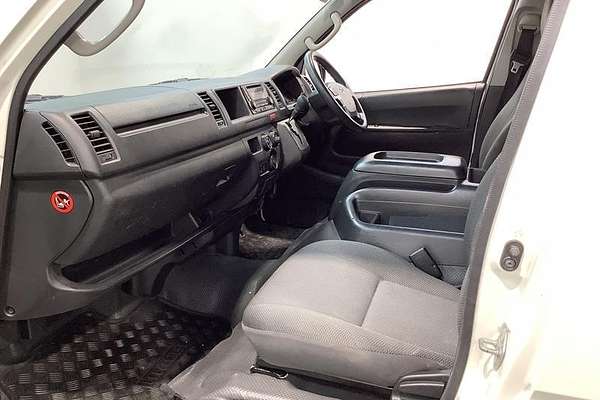 2016 Toyota Hiace Commuter KDH223R ELWB High Roof