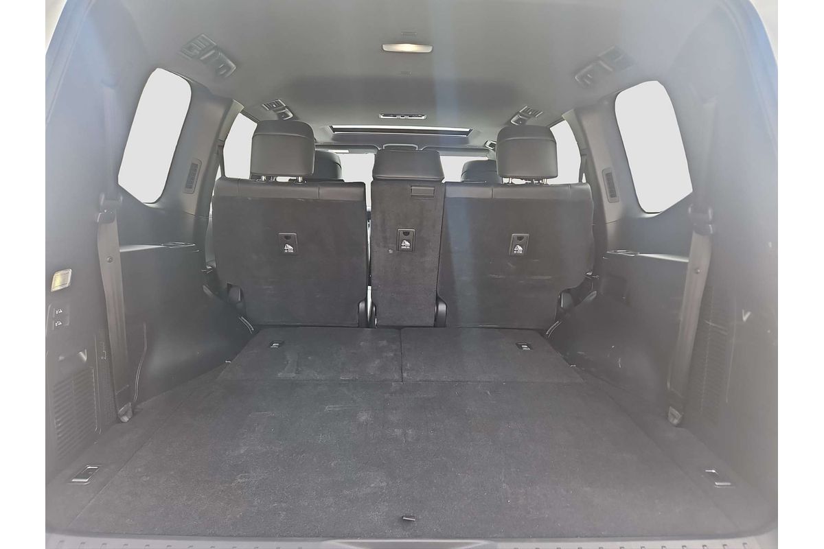 2022 Toyota Landcruiser Sahara FJA300R