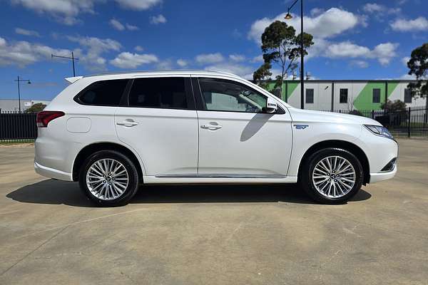2019 Mitsubishi Outlander PHEV ES ADAS ZL