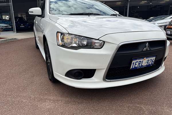 2014 Mitsubishi Lancer ES CJ