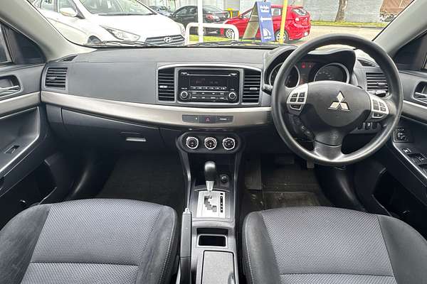 2014 Mitsubishi Lancer ES CJ