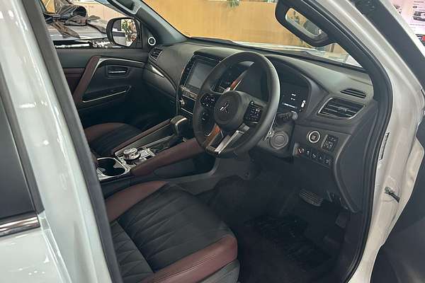 2024 Mitsubishi Pajero Sport GSR QG