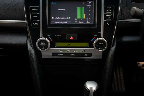 2016 Toyota Camry Atara SX ASV50R