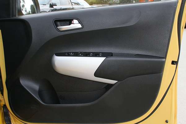 2023 Kia Picanto S JA