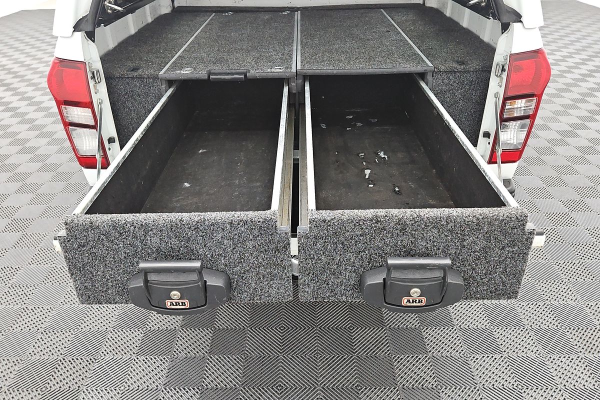 2019 Isuzu D-MAX SX 4X4