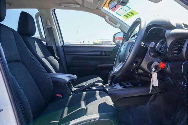 2022 Toyota Hilux SR GUN126R 4X4