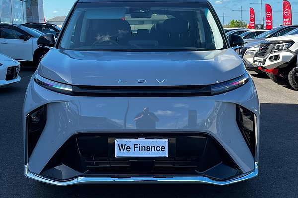 2023 LDV MIFA 9 Luxe