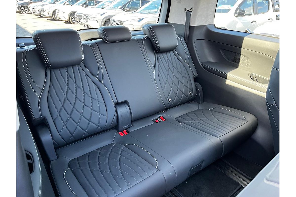 2023 LDV MIFA 9 Luxe