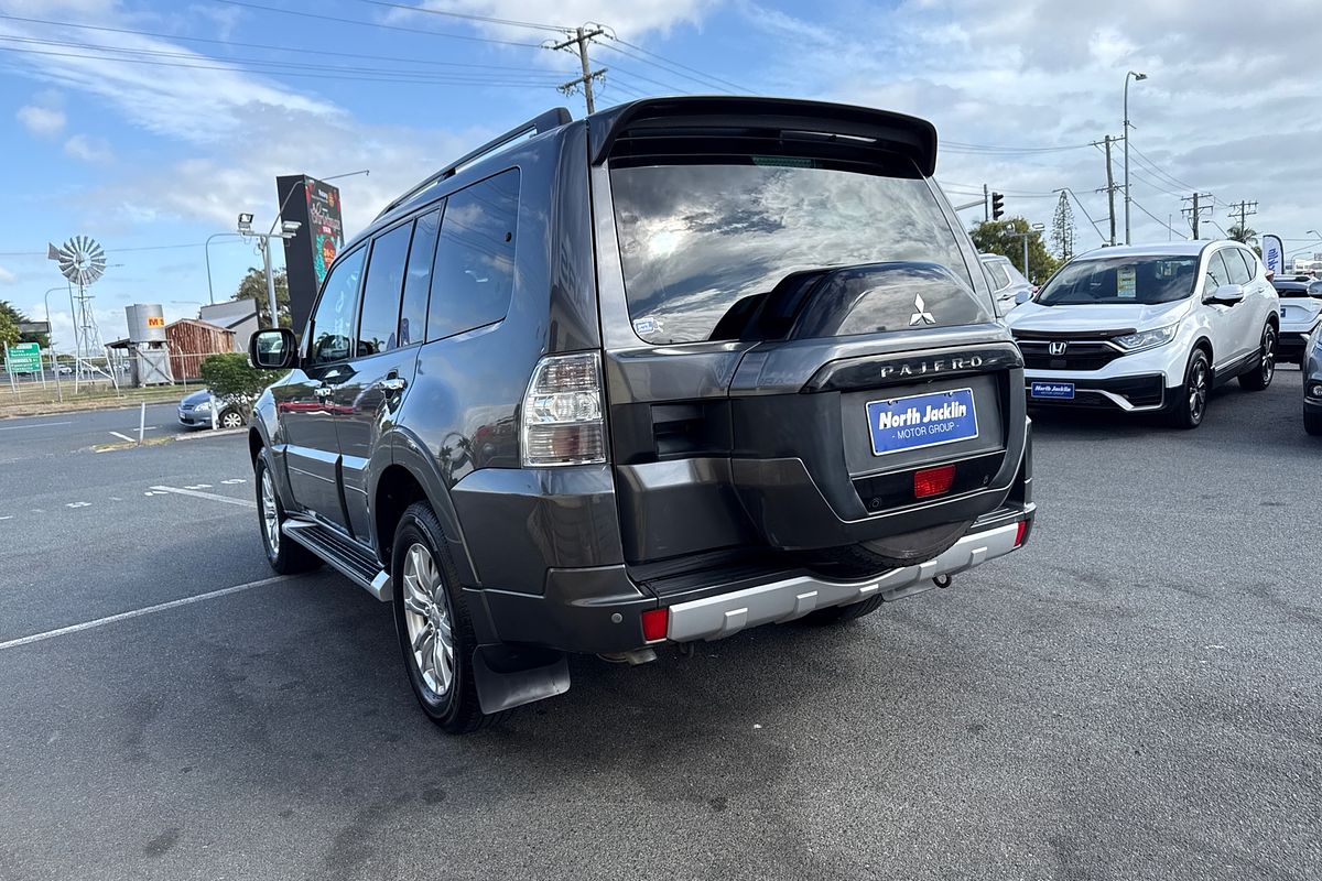 2016 Mitsubishi Pajero GLS NX