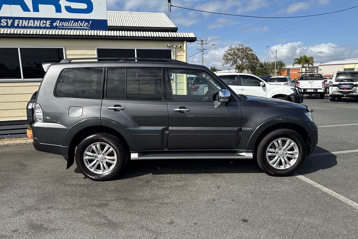 2016 Mitsubishi Pajero GLS NX