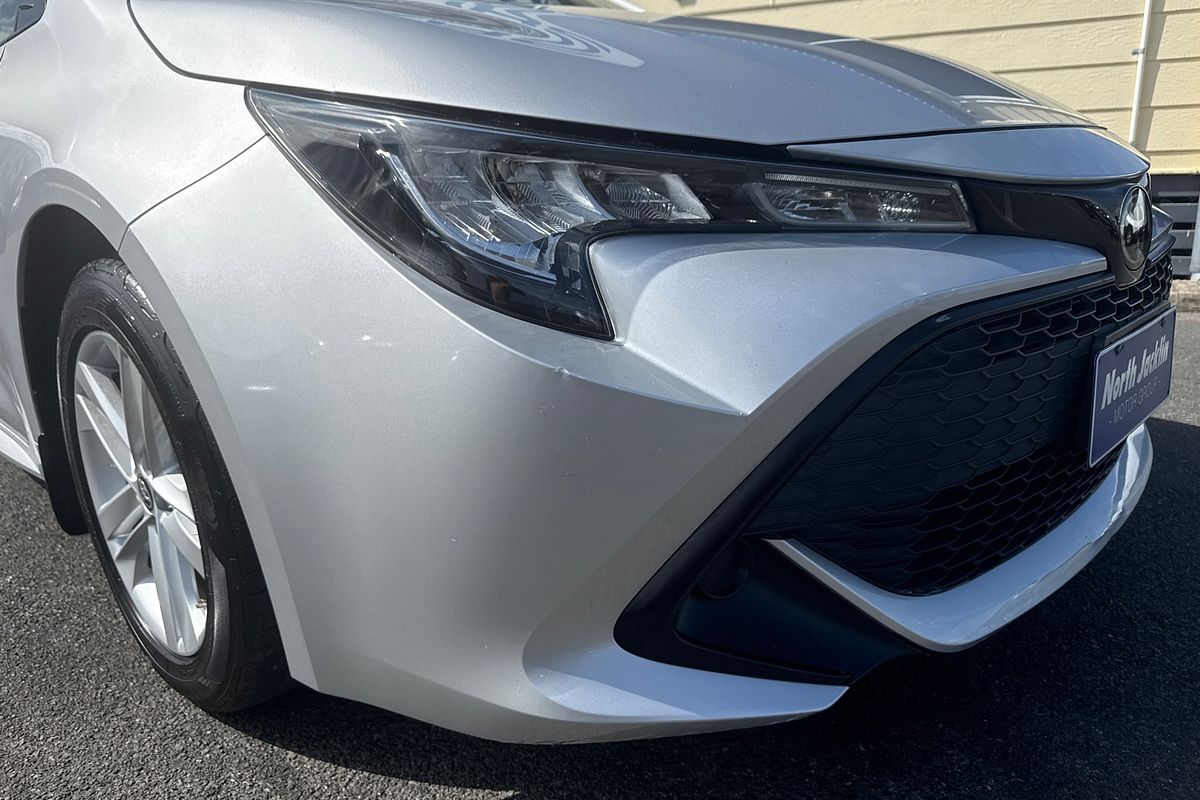 2018 Toyota Corolla Ascent Sport MZEA12R