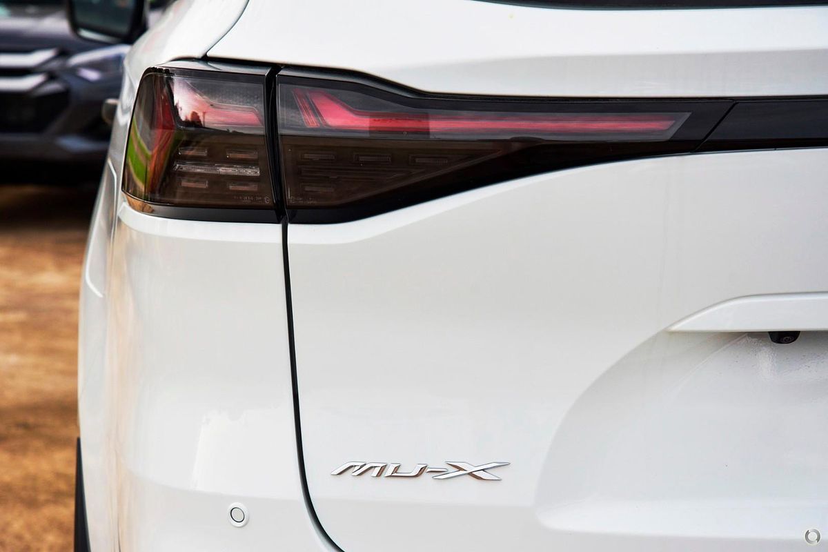 2025 Isuzu MU-X LS-M