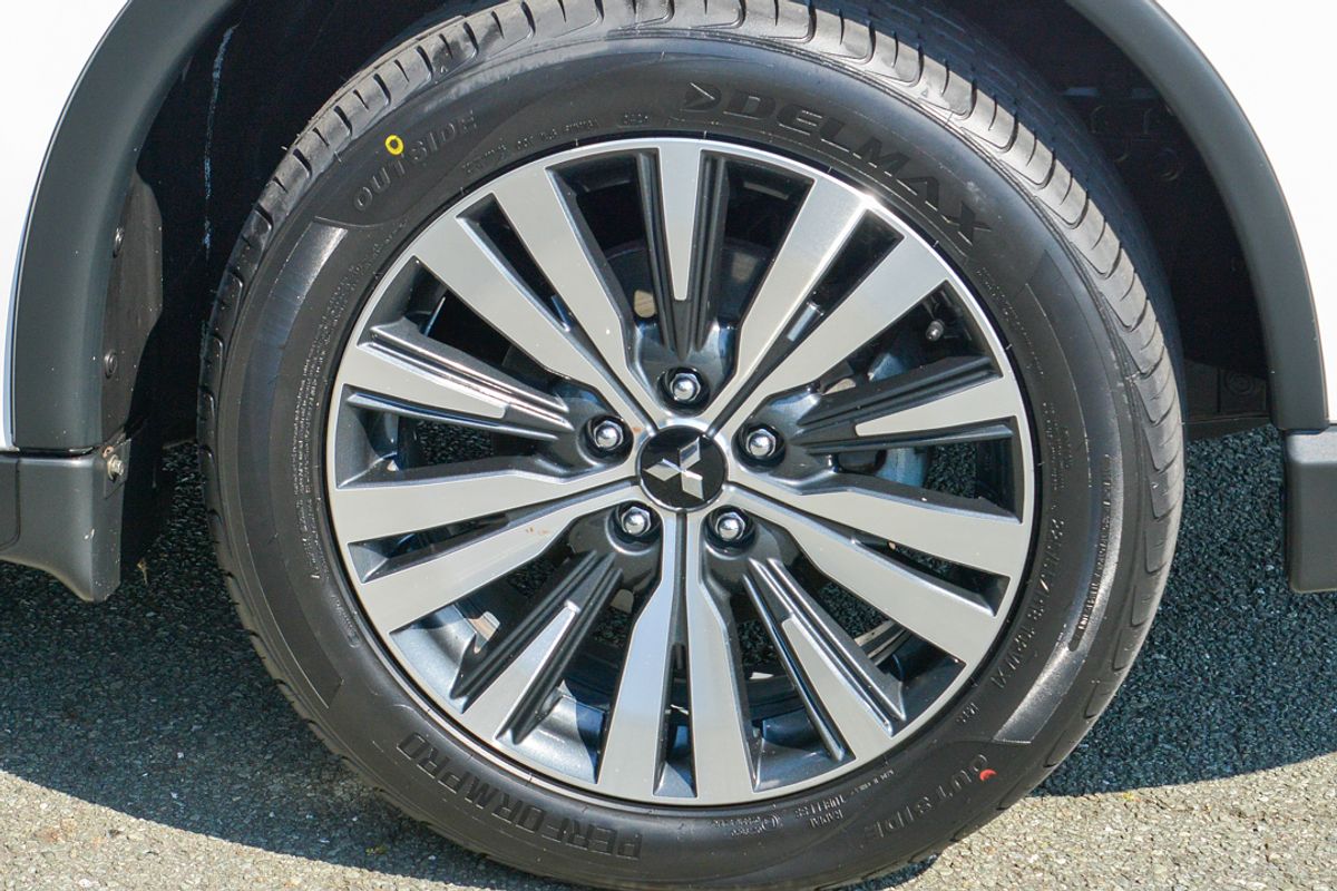 2018 Mitsubishi Outlander ES ADAS ZL