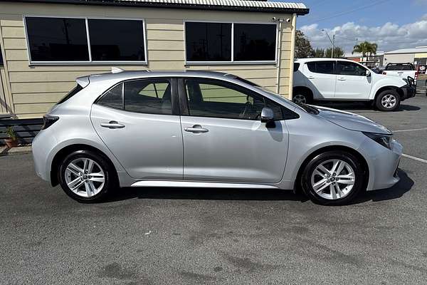 2018 Toyota Corolla Ascent Sport MZEA12R