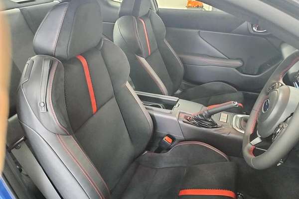 2025 Subaru BRZ S ZD8