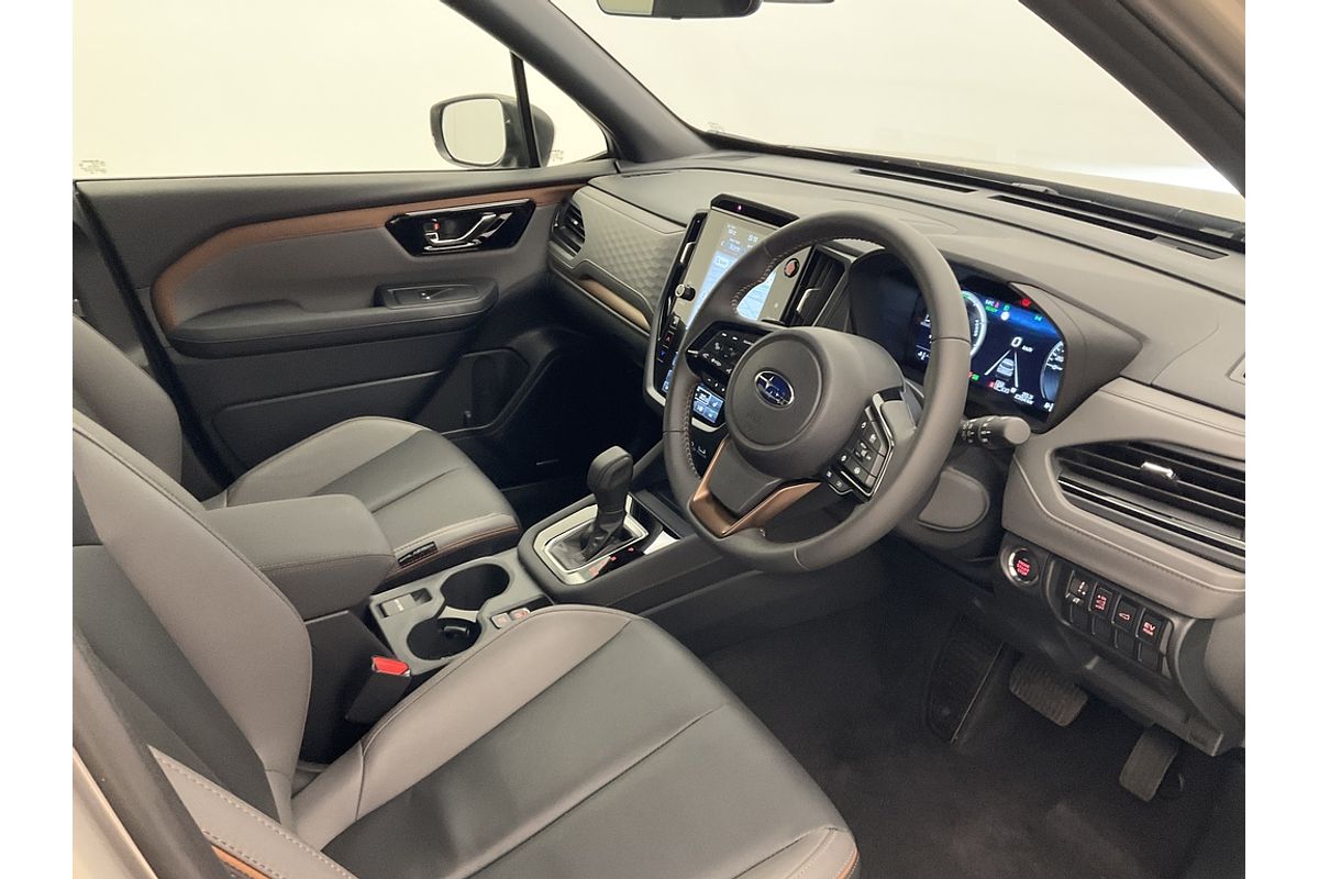 2025 Subaru Forester Hybrid Sport S6