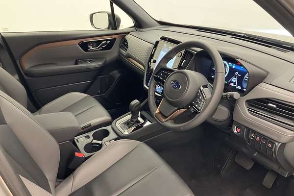 2025 Subaru Forester Hybrid Sport S6