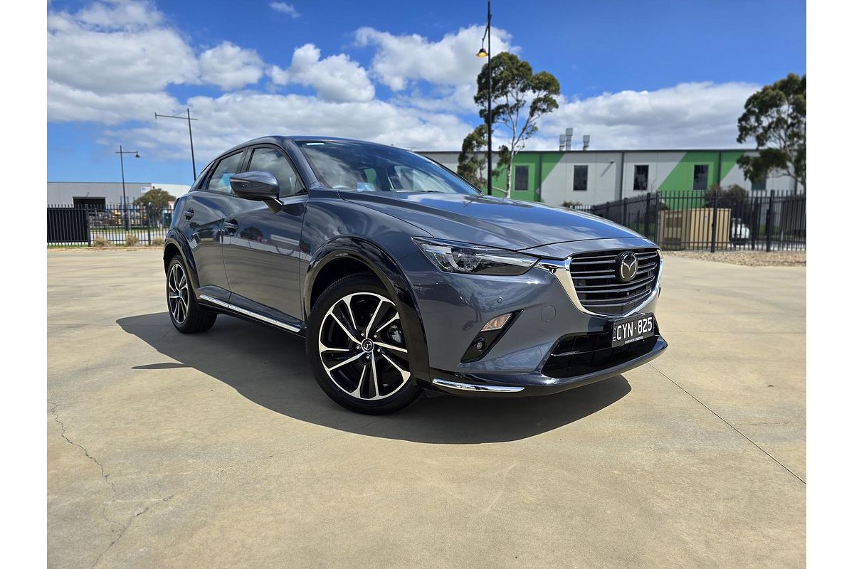 2023 Mazda CX-3 Akari DK