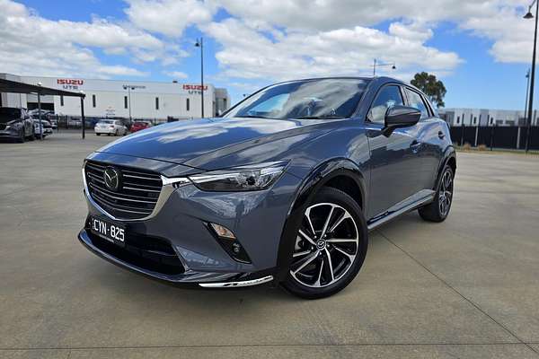 2023 Mazda CX-3 Akari DK