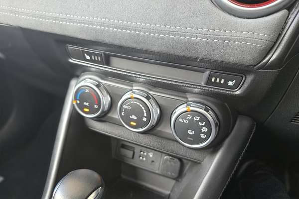 2023 Mazda CX-3 Akari DK