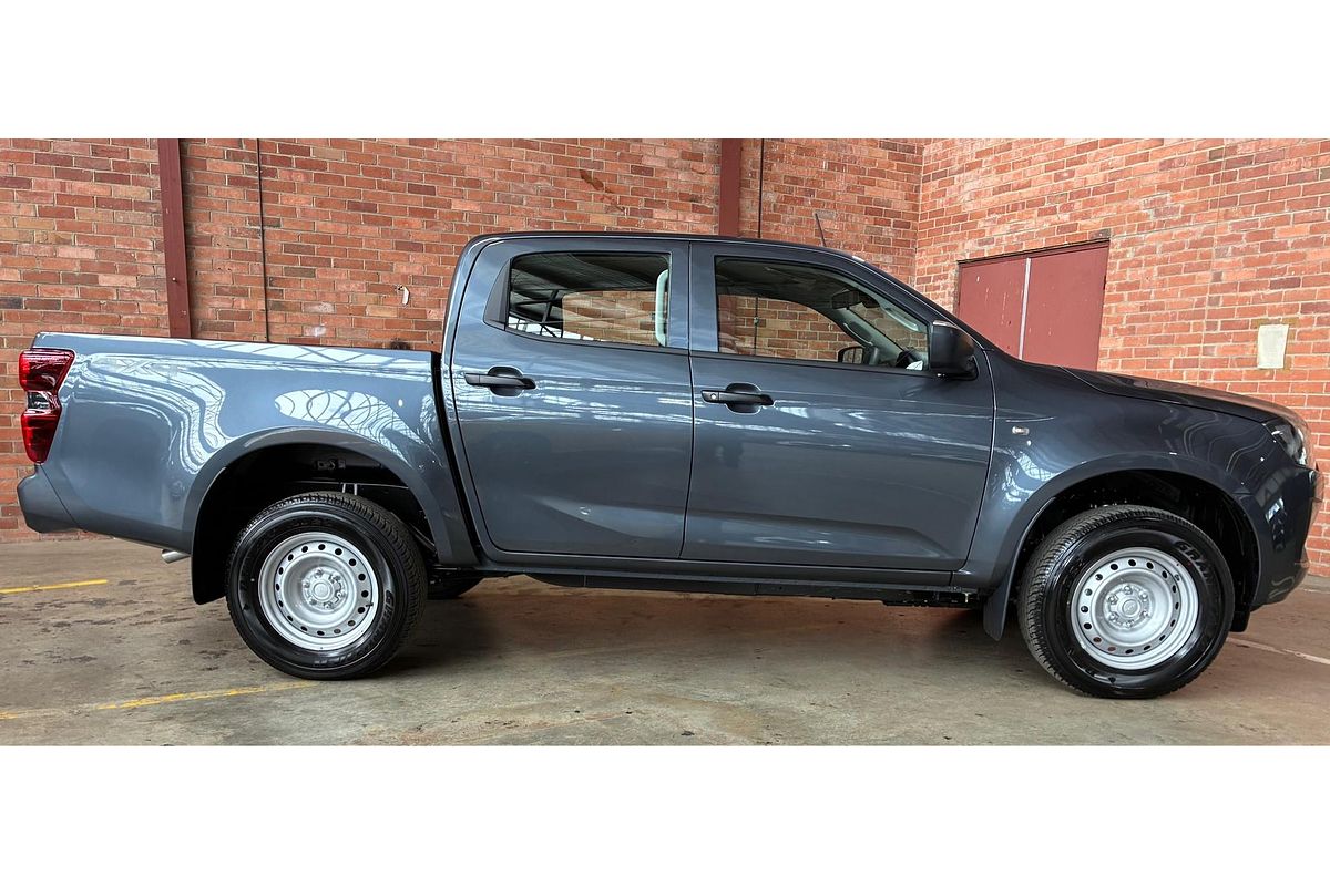 2025 Isuzu D-MAX SX 4X4