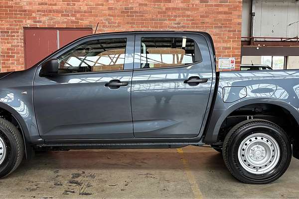 2025 Isuzu D-MAX SX 4X4