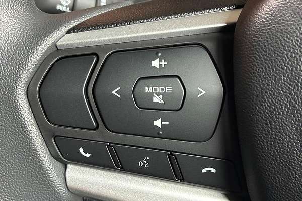 2025 Isuzu D-MAX SX 4X4
