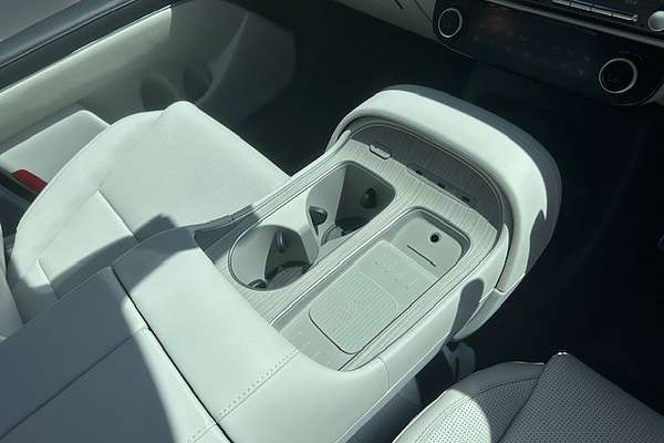 2025 Hyundai Palisade Calligraphy LX3.V1