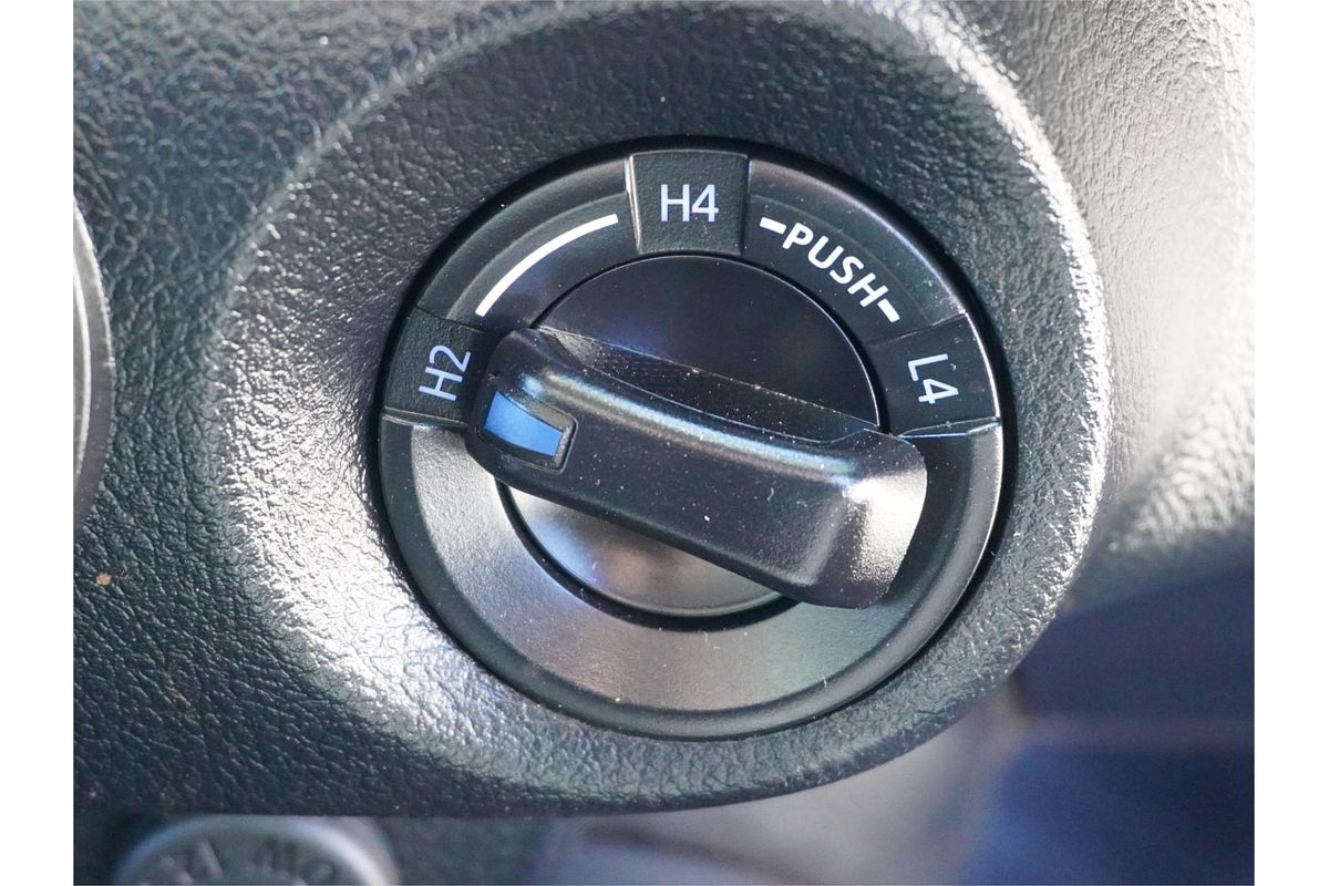 2019 Toyota Hilux SR GUN126R 4X4
