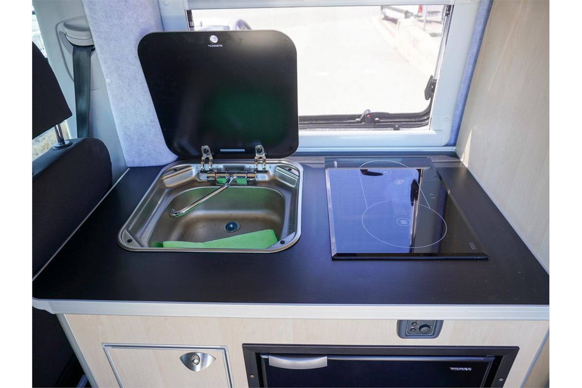 2018 Volkswagen Crafter 35 TDI410 SY1 LWB High Roof