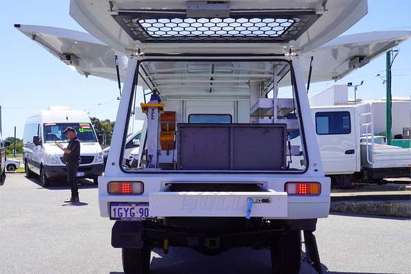 2019 Toyota Hilux SR GUN126R 4X4