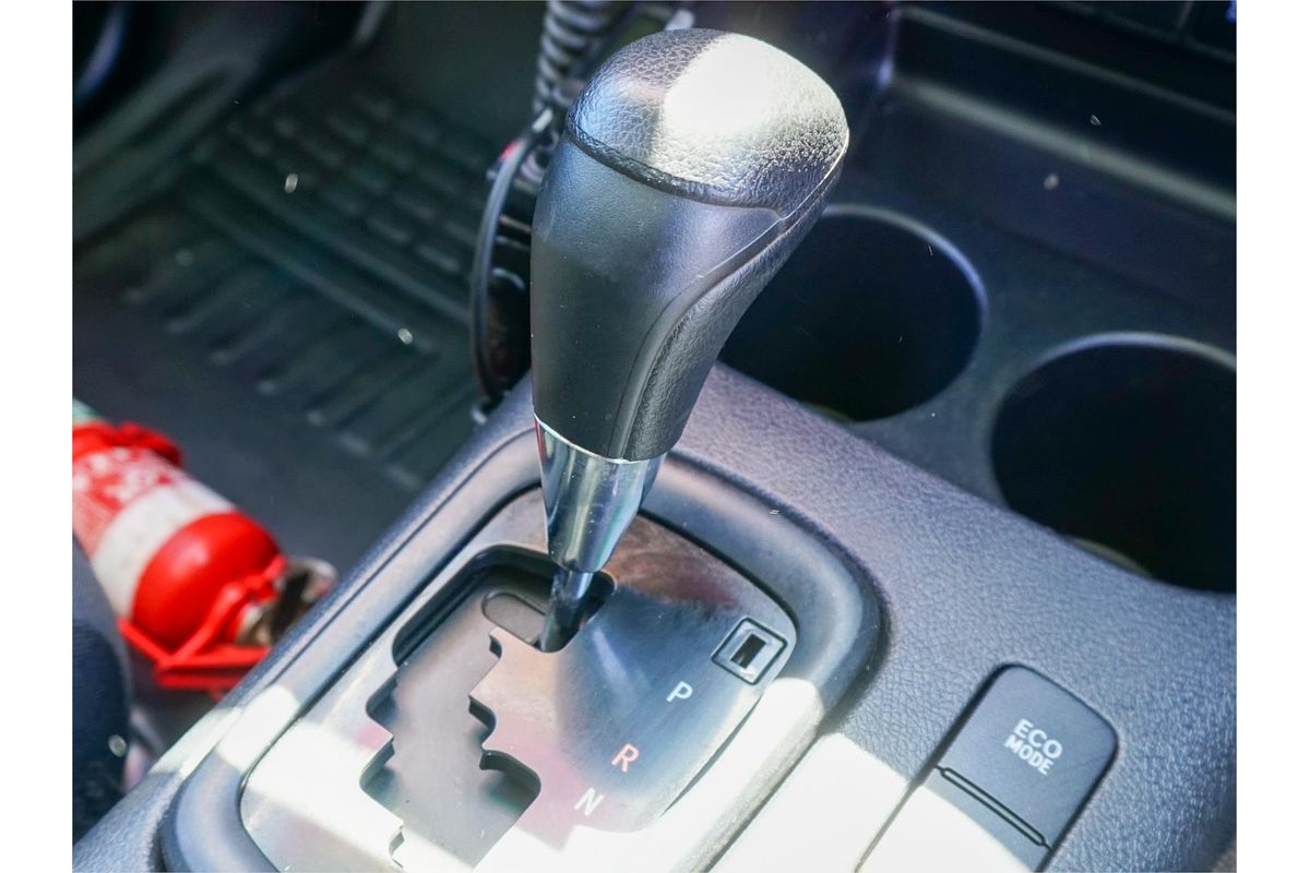 2019 Toyota Hilux SR GUN126R 4X4