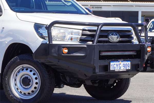2019 Toyota Hilux SR GUN126R 4X4