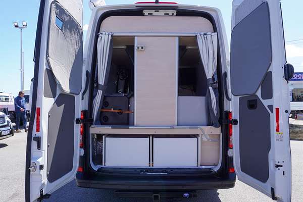 2018 Volkswagen Crafter 35 TDI410 SY1 LWB High Roof