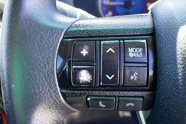 2019 Toyota Hilux SR GUN126R 4X4