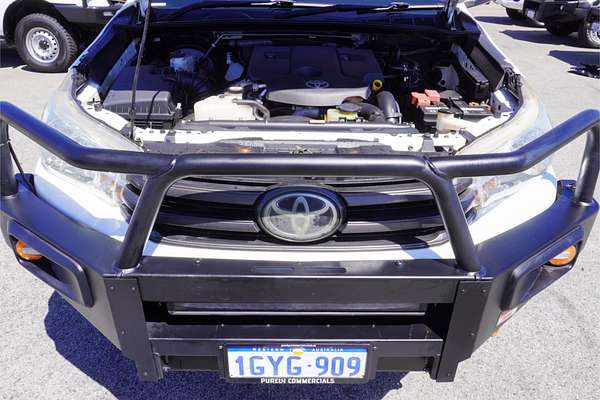 2019 Toyota Hilux SR GUN126R 4X4