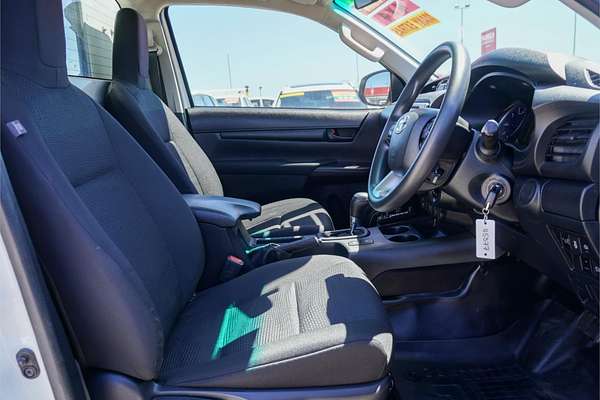 2019 Toyota Hilux SR GUN126R 4X4