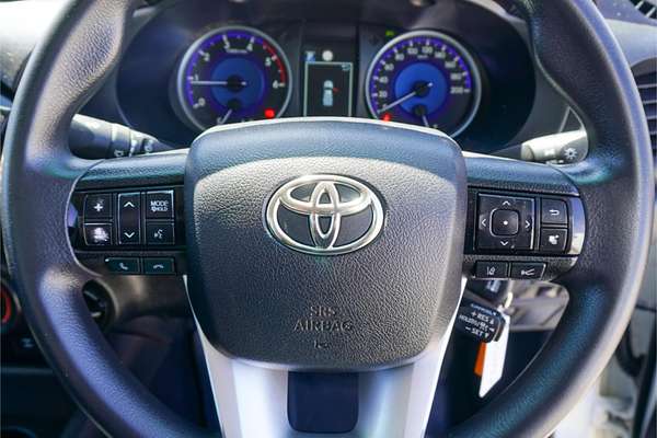 2019 Toyota Hilux SR GUN126R 4X4