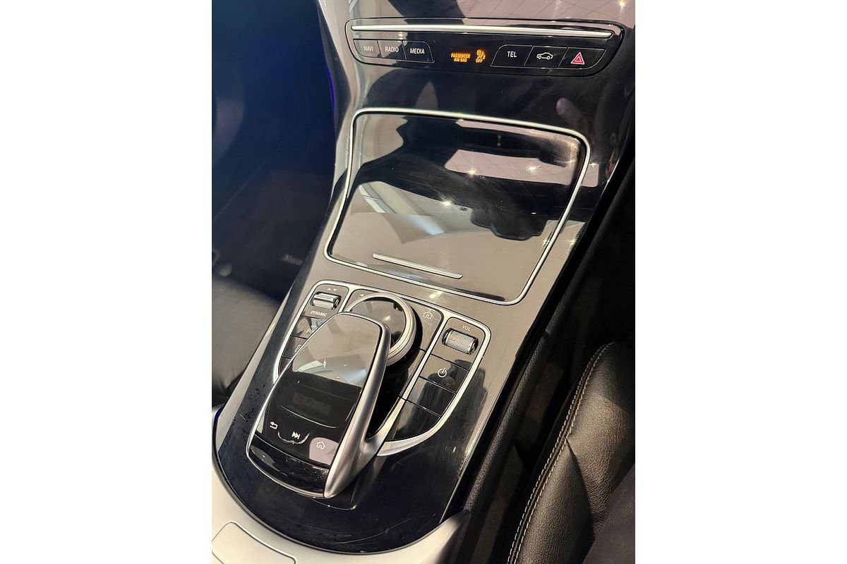 2019 Mercedes-Benz C-Class C300 W205